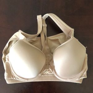 NWOT Victoria’s Secret sports bra